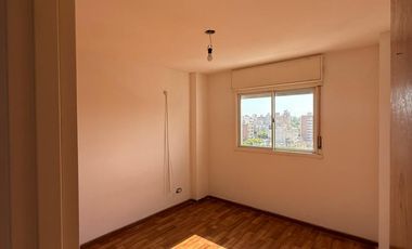 VENTA – Departamento de 2 dormitorios en barrio Abasto, Rosario
