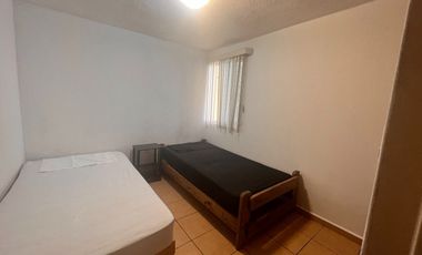 RENTA  DE PROPIEDAD SEMI AMUEBLADA ZONA SUR SALIDA LEON SILAO