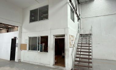 Bodega 3,600 m2 en Ciudad de Puebla. Céntrica y con acceso a autopista