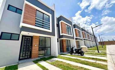 CASA EN VENTA CON EXELENTE UBICACIÓN Y RECAMARA EN PLANTA BAJA