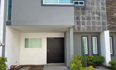 Casa en renta en Coto Los Pinos en Zapopan