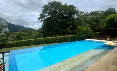 Venta de casa campestre en Villeta, Cundinamarca