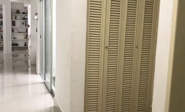 Casa Cerca de la Playa, SM 2A Cancún. 300 m² de terreno, 3 recámaras frente a parque, a minutos de Puerto Cancun y Puerto Juárez.