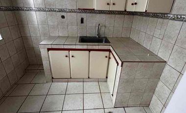 SE VENDE CASA CON RENTA EN LA ENEA