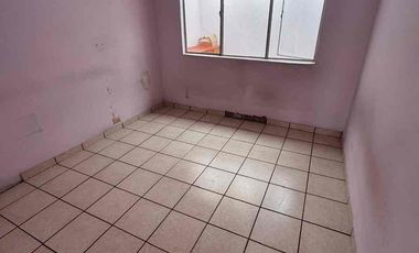 SE VENDE CASA CON RENTA EN LA ENEA