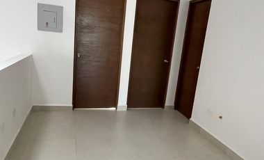 CASA EN RENTA EN COL. PUERTA JARDIN, APODACA,