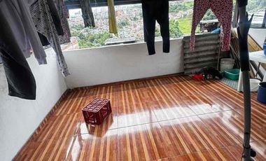 SE VENDE CASA CON RENTA EN SECTOR FANNY GONZÁLES