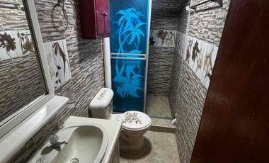 SE VENDE CASA CON RENTA EN SECTOR FANNY GONZÁLES