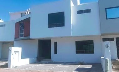 EN VENTA CASA NUEVA Fraccionamiento Residencial El Refugio Querétaro