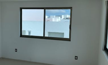 EN VENTA CASA NUEVA Fraccionamiento Residencial El Refugio Querétaro