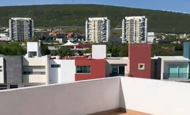 EN VENTA CASA NUEVA Fraccionamiento Residencial El Refugio Querétaro