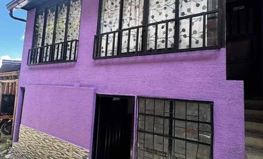 SE VENDE CASA CAMPESTRE EN EL SECTOR DE LA CABAÑA MANIZALES