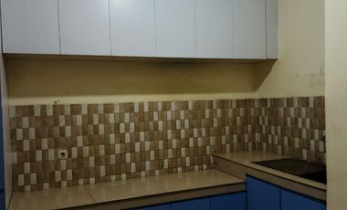 Disewa Rumah 1,5 Lantai 3 Kamar Tidur Siap Huni Ada Kasur dan AC Bebas Banjir Citra Garden 3 Kalideres Jakarta Barat