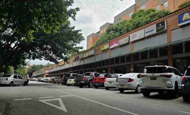 Mall comercial la mota