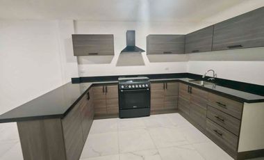 Casa en Venta en San Pedro Cholula, Fracc. Real Paso de Cortés, 4 Rec.