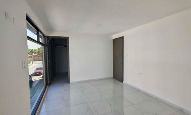 Casa en Venta en San Pedro Cholula, Fracc. Real Paso de Cortés, 4 Rec.