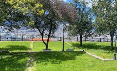 Casa de lujo en venta - Santa Lucía Alta