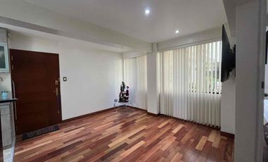 Departamento Venta,  Surco  muy bien. distribuido y bien ubicado .