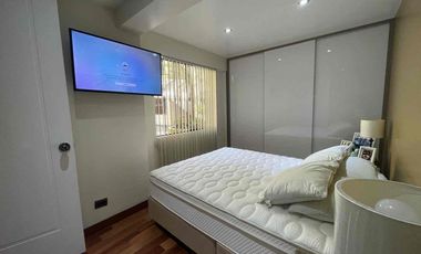 Departamento Venta,  Surco  muy bien. distribuido y bien ubicado .