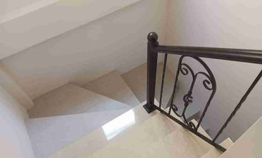 ALQUILO CASA AMOBLADA, PARA EJECUTIVOS