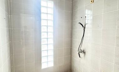 Jarang Ada! Rumah Luas di Turangga 180m², 6 Menit ke TSM, Harga Masih Nego