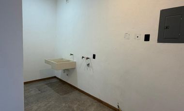 CASA EN RENTA EN RIO ALTOZANO