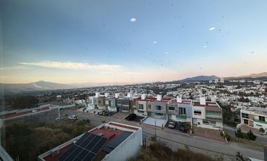 CASA EN RENTA EN RIO ALTOZANO