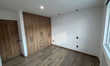 CASA EN RENTA EN RIO ALTOZANO