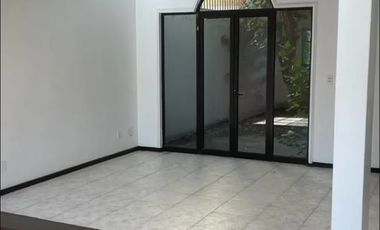 HERMOSA CASA EN RESIDENCIAL BUGAMBILIAS NAUCALPAN