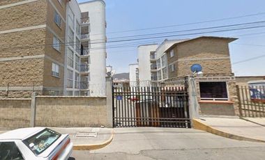 BONITO DEPARTAMENTO EN UNIDAD SANTA CECILIA