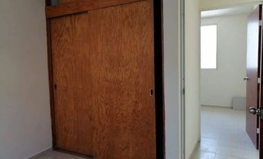 BONITO DEPARTAMENTO EN UNIDAD SANTA CECILIA