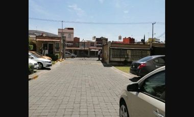 BONITO DEPARTAMENTO EN UNIDAD SANTA CECILIA