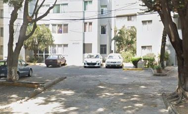 HERMOSO DEPARTAEMNTO A ESPALDAS DE GUADALAJARA COUNTRY CLUB