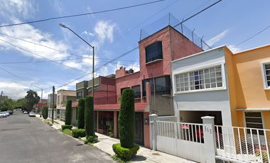 CASA EN JUAN SARABIA, NUEVA SANTA MARIA, AZCAPOTZALCO