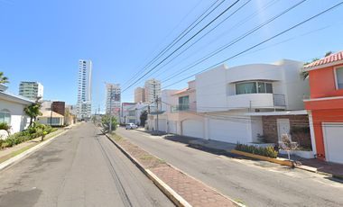 CASA EN CALLE PULPO; BOCA DEL RIO; VERACRUZ