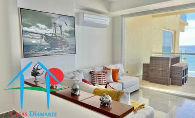 Departamento en renta anual con 3 recámaras, terraza y vista al mar