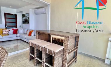 Departamento en renta anual con 3 recámaras, terraza y vista al mar