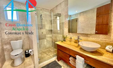 Departamento en renta anual con 3 recámaras, terraza y vista al mar