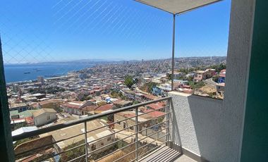 Venta de departamento 3 dormitorios con vista al mar cercano a Avenida Alemania