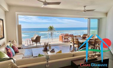 Departamento de playa en renta vacacional con terraza y vista al mar