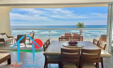 Departamento de playa en renta vacacional con terraza y vista al mar