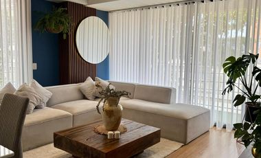 Venta de hermoso apartamento en exclusivo sector de la ciudad, seguro, tranquilo y lleno de zonas verdes con accesos a vías importantes de la ciudad.