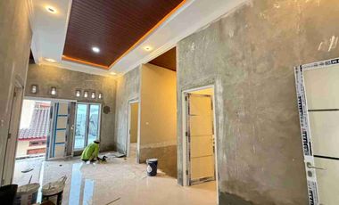 Rumah Mewah 2 Lt Finishing di Fajar Indah Colomadu KRA