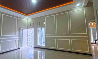 Rumah Mewah 2 Lt Baru di Fajar Indah Colomadu KRA
