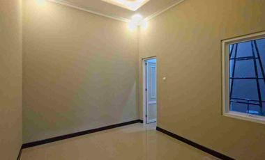 Rumah Mewah 2 Lt Baru di Fajar Indah Colomadu KRA