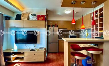 FURNISHED 2-BEDROOM CONDO UNIT FOR SALE IN ALABANG