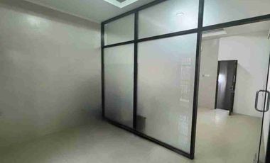 Di jual Ruko murah 2 lantai siap pakai lokasi strategis di Renon Denpasar