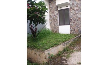 DIJUAL RUMAH BAGUS SIAP HUNI HARGA NEGO 5 MENIT KE STASIUN CILEBUT BOGOR BO193