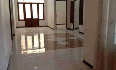 Disewakan rumah 1 lantai kosongan