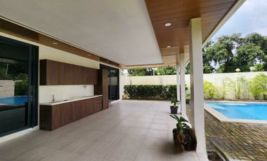 5 Bedroom 2-Storey  Modern Elegant House and Lot for SALE or RENT in Angeles City near Marqueemall, NLEX, Landers, Infinity Malls, Hospitals and sch